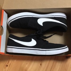 Nike SB
